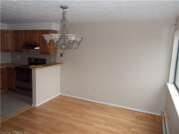 229 Ellington Rd Apt I, East Hartford, Connecticut  Image #5264560