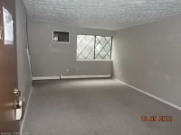 229 Ellington Rd Apt E, East Hartford, Connecticut  Image #5265307