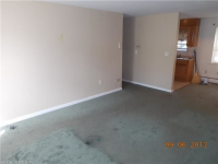 1089 Blue Hills Ave Apt F, Bloomfield, Connecticut  Image #7348423