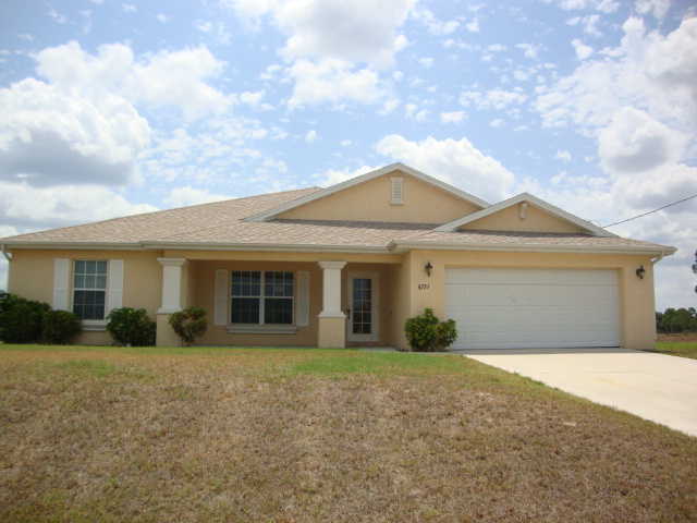 4751 Nw 36th Ave, Cape Coral, FL Main Image