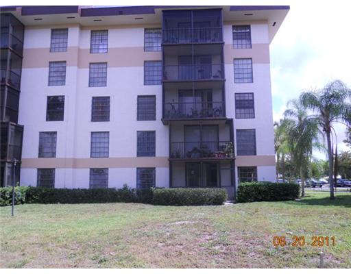 5570 Nw 44th St Apt 118a, Fort Lauderdale, FL Main Image