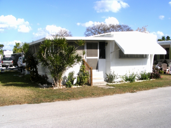 1150 Hamilton Lane, Unit 24, Chokoloskee, FL Main Image