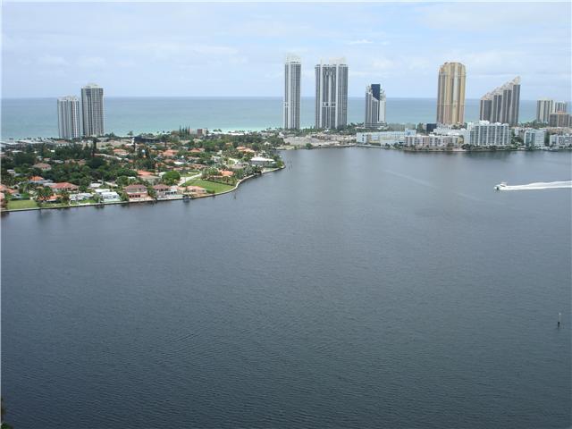 3530 MYSTIC POINTE DR # LPH15, Aventura, FL Main Image