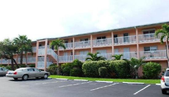 2601 S Roosevelt Blvd Apt 111c, Key West, FL Main Image