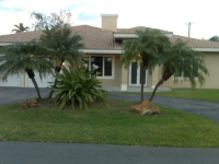 543 Hibiscus Dr, Hallandale Beach, FL Image #4205354