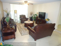 3680 INVERRARY DR # 2H, Lauderhill, Florida Image #4804092
