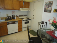 3680 INVERRARY DR # 2H, Lauderhill, Florida Image #4804094