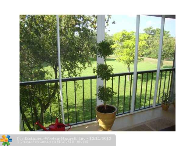 6300 S Falls Circle Dr # 311-4, Lauderhill, Florida Main Image