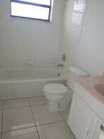 6535 W 26th Dr Apt 23 Bldg 39, Hialeah, Florida  Image #4838707