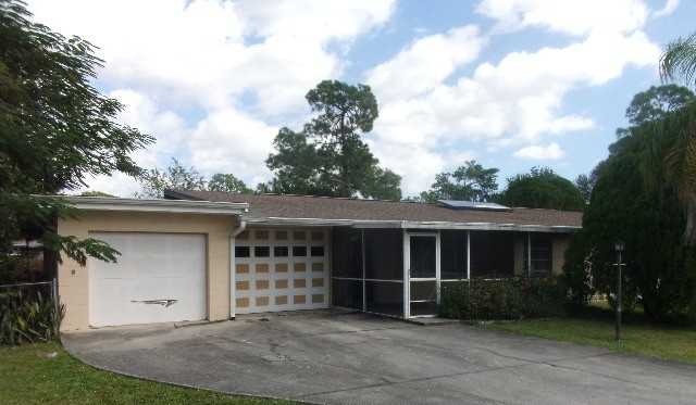 2425 Chandler Ave, Fort Myers, Florida  Main Image