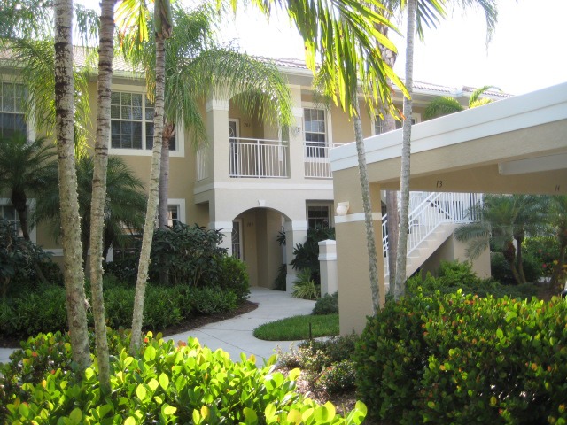 2305 Carrington Ct Apt 103, Naples, Florida  Main Image