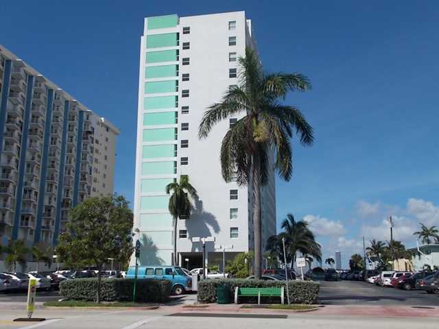 1250 West Ave Apt 4e, Miami Beach, Florida  Main Image