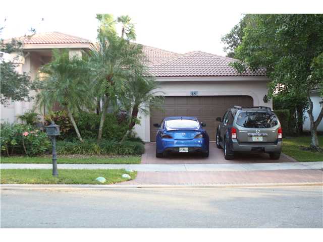 2820 Oakbrook Ln, Weston, Florida Main Image