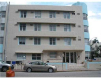 photo for 3030 Collins Ave Apt 2f