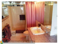 121 Golden Isles Dr # 804, Hallandale, Florida Image #5607534