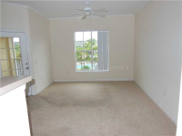 9404 Crescent Loop Cir Apt 7, Tampa, Florida  Image #5682118