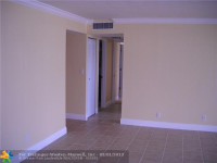 6195 ROCK ISLAND RD # 516, Tamarac, Florida Image #5711173
