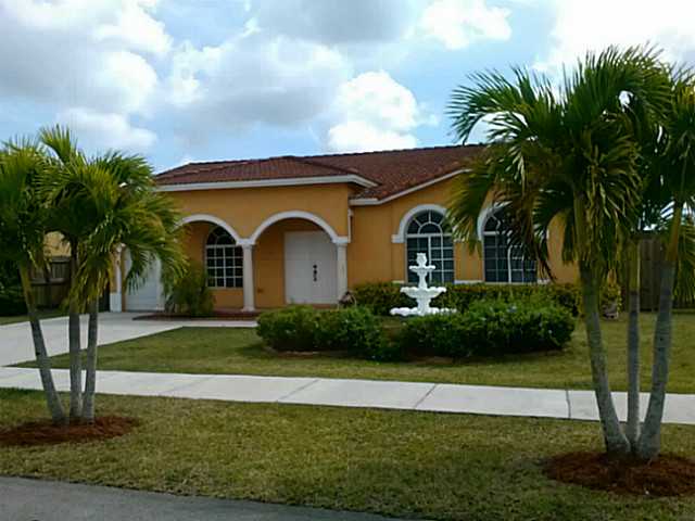 18003 SW 155 CT, Miami, Florida Main Image