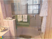 8437 NW 78th Ct # 5, Tamarac, Florida Image #5856008