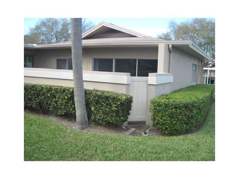 2444 Laurelwood Dr Apt A, Clearwater, Florida  Main Image