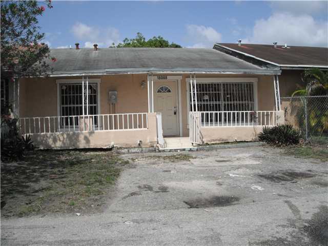 18088 Nw 40th Pl, Opa Locka, Florida  Main Image