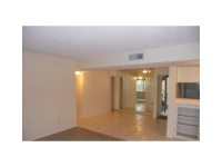 14107 Mossy Glen Ln Apt 103, Tampa, Florida  Image #6418642