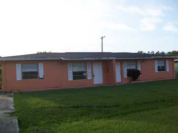 156 158 Westglen Drive, Fort Pierce, Florida  Main Image