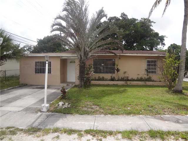 12625 Nw 1st Ct, Miami, Florida  Main Image