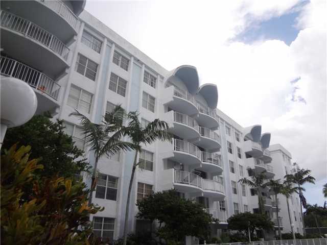 488 Nw 165th Street Rd Apt B111, Miami, Florida  Main Image