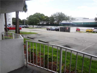 488 Nw 165th Street Rd Apt B111, Miami, Florida  Image #6797457