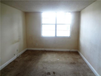 488 Nw 165th Street Rd Apt B111, Miami, Florida  Image #6797455