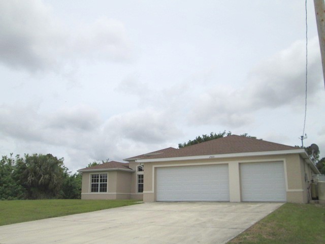 2505 34th St Sw, Lehigh Acres, Florida  Main Image