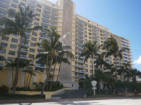 photo for 5600 Collins Ave 6-M