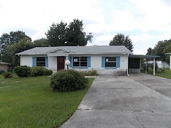 411 First Dr, Lady Lake, FL Main Image