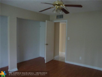 4276 Nw 89th Ave Apt 107, Coral Springs, Florida  Image #6912689