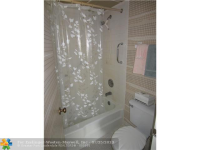 3740 Inverrary Dr # 1U, Lauderhill, Florida Image #6978846