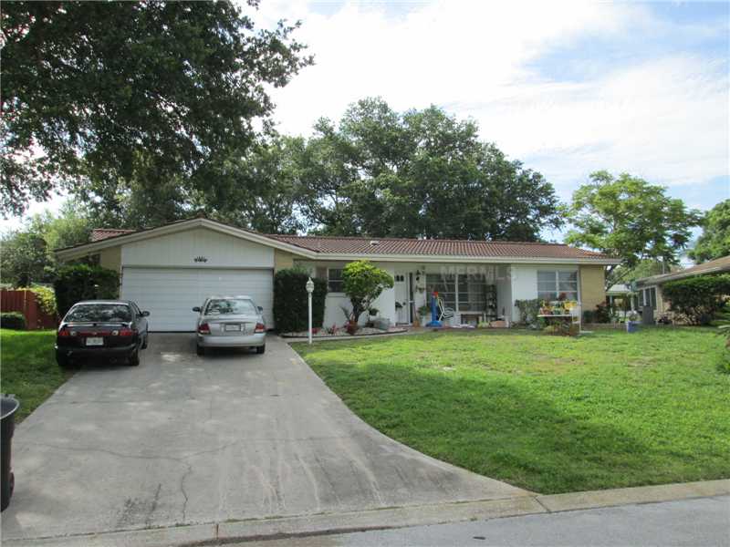 1631 Picardy Cir, Clearwater, Florida  Main Image