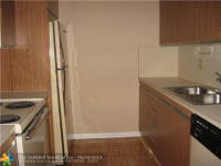 2002 Granada Dr Apt J3, Coconut Creek, Florida  Image #7075001