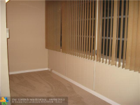 2002 Granada Dr Apt J3, Coconut Creek, Florida  Image #7075008