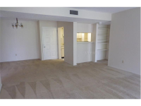 4411 Shady Terrace Ln Apt 214, Tampa, Florida  Image #7092583