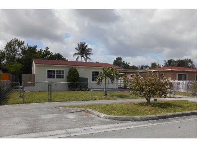 250 E 56th St, Hialeah, Florida  Main Image