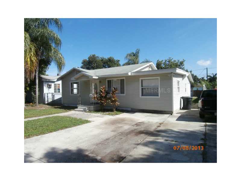 2429 15th Ave N, Saint Petersburg, Florida  Main Image