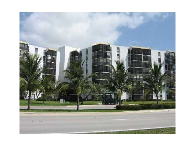 20500 W COUNTRY CLUB DR # 706, Aventura, Florida Main Image