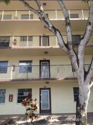 3161 NW 47 Terrace Unit 117, Lauderdale Lakes, FL Main Image