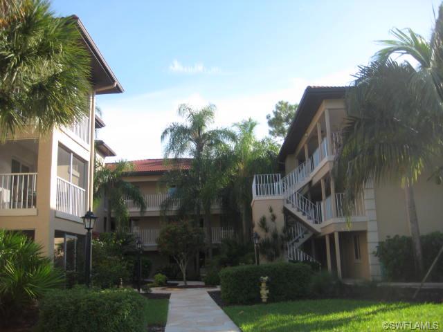 1025 Foxfire Ln Apt 208, Naples, Florida  Main Image