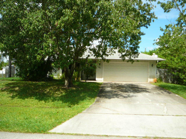 147 Sw Voltair Ter, Port Saint Lucie, Florida  Main Image