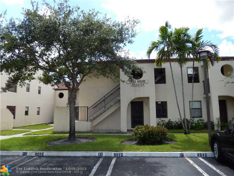 11318 Taft St, Pembroke Pines, Florida  Main Image