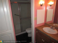 3710 Inverrary Dr # 3F, Lauderhill, Florida Image #7425812