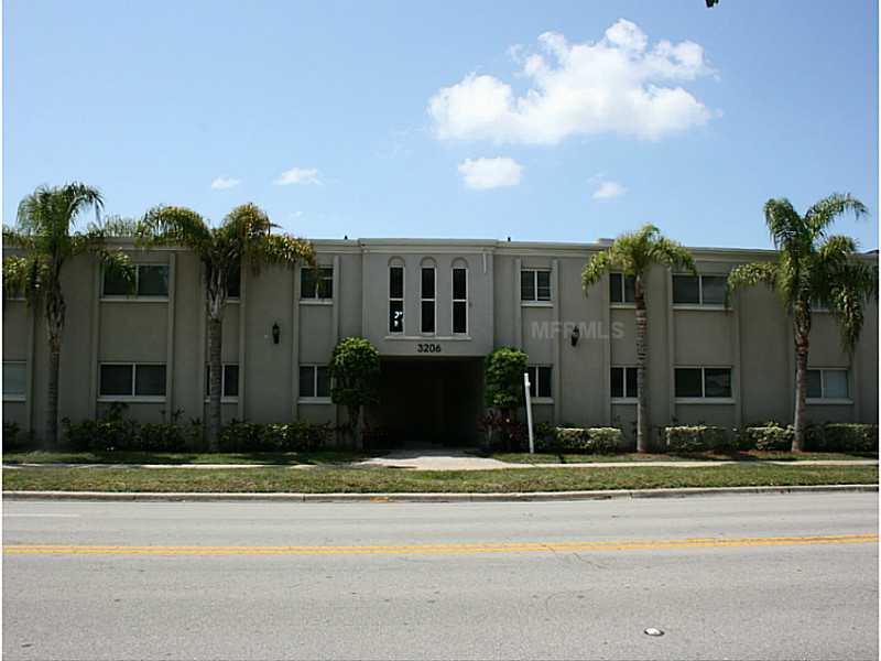 3206 W Azeele St Apt 203, Tampa, Florida  Main Image