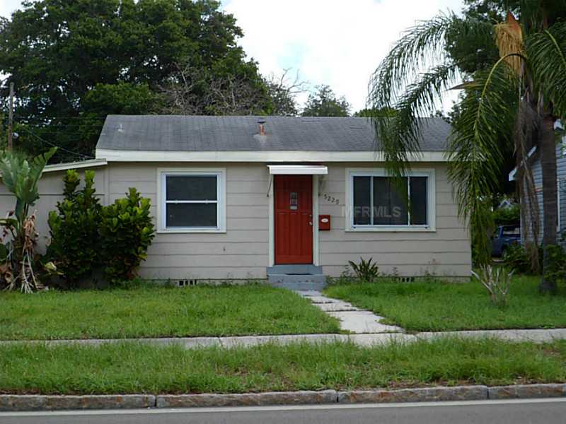 5229 5TH AVE, St Petersburg, FL Main Image